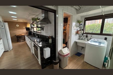 Apartamento à venda com 168m², 3 quartos e 3 vagasÁrea de Serviço