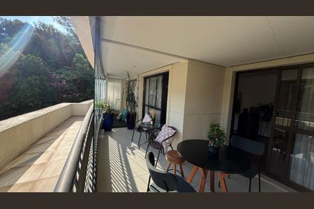 Apartamento à venda com 168m², 3 quartos e 3 vagasSala - Sala de Jantar Varanda