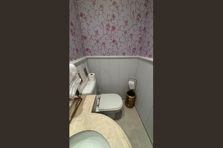 Apartamento à venda com 168m², 3 quartos e 3 vagasLavabo