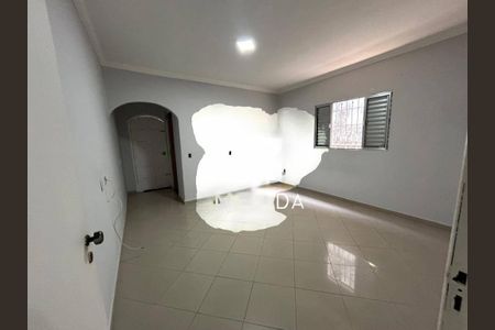 Casa à venda com 3 quartos, 164m² em Jardim Ipanema, Santo André