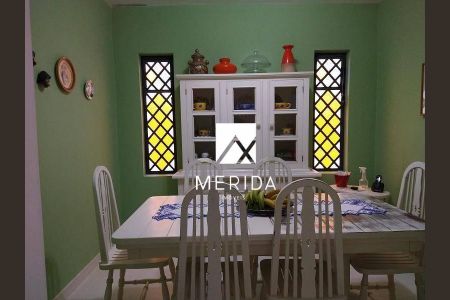 Casa à venda com 3 quartos, 417m² em Paraíso, Santo André