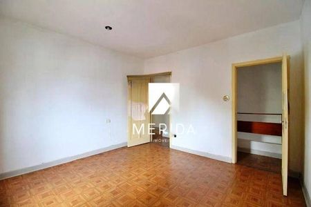 Casa à venda com 2 quartos, 200m² em Campestre, Santo André