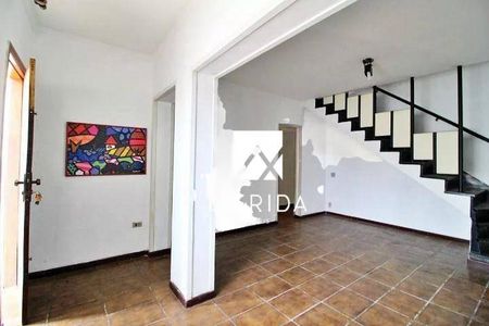 Casa à venda com 2 quartos, 200m² em Campestre, Santo André