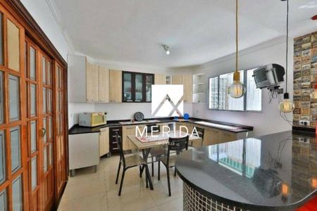 Casa à venda com 333m², 3 quartos e 4 vagas