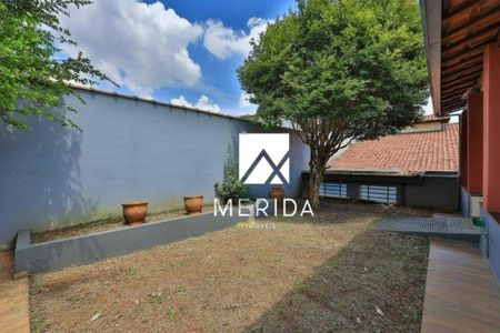 Casa à venda com 333m², 3 quartos e 4 vagas