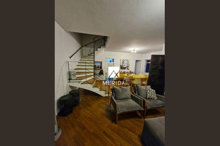 Casa à venda com 4 quartos, 201m² em Jardim, Santo André