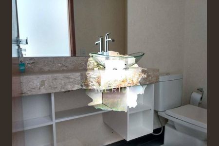 Casa à venda com 162m², 2 quartos e 3 vagas