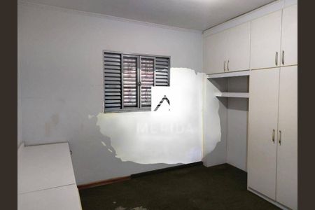 Casa à venda com 3 quartos, 164m² em Utinga, Santo André