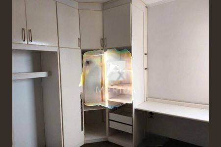 Casa à venda com 3 quartos, 164m² em Utinga, Santo André