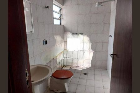 Casa à venda com 3 quartos, 164m² em Utinga, Santo André