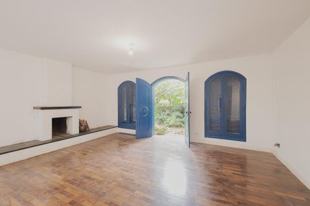 Sala de casa à venda com 3 quartos, 451m² em Alto de Pinheiros, São Paulo