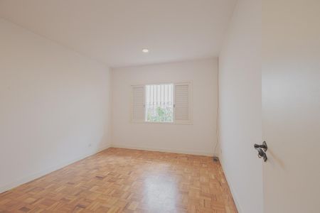 Casa à venda com 451m², 3 quartos e 2 vagasQuarto 1