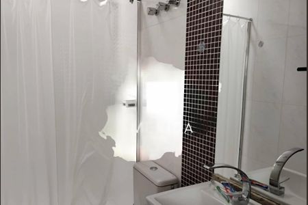 Casa à venda com 3 quartos, 164m² em Vila Scarpelli, Santo André