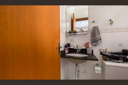 Casa de condomínio à venda com 86m², 2 quartos e 1 vaga Casa de condomínio à venda com 86m², 2 quartos e 1 vagaBanheiro da Suíte