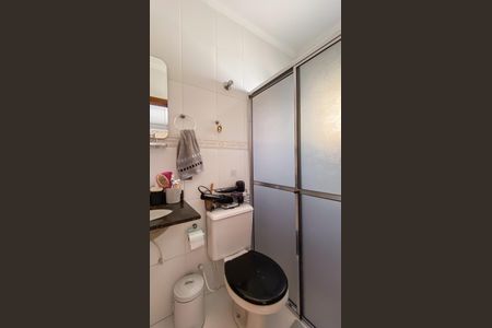 Casa de condomínio à venda com 86m², 2 quartos e 1 vaga Casa de condomínio à venda com 86m², 2 quartos e 1 vagaBanheiro da Suíte