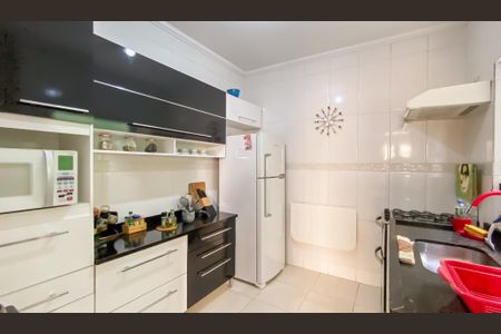 Casa de condomínio à venda com 86m², 2 quartos e 1 vaga Casa de condomínio à venda com 86m², 2 quartos e 1 vagaCozinha