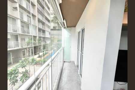 Apartamento para alugar com 28m², 1 quarto e sem vagaVaranda