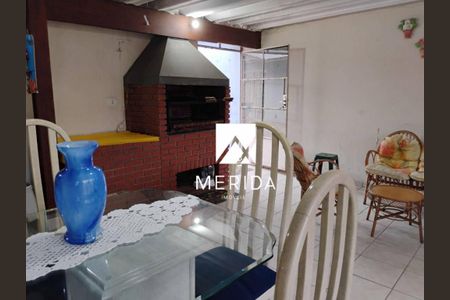 Casa à venda com 4 quartos, 227m² em Vila Alpina, Santo André