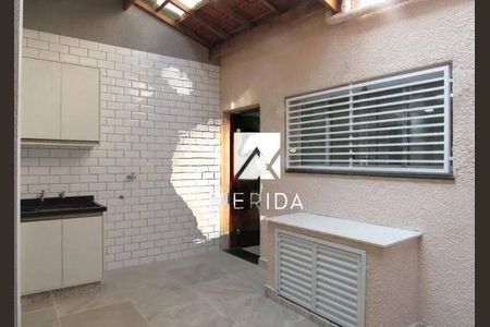 Casa à venda com 2 quartos, 108m² em Campestre, Santo André