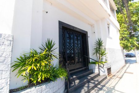 Apartamento à venda com 170m², 3 quartos e sem vagaFachada