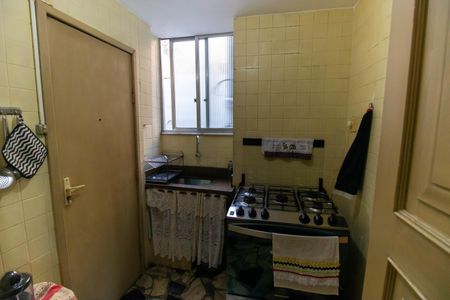 Apartamento à venda com 170m², 3 quartos e sem vagaCozinha