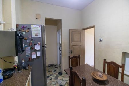 Apartamento à venda com 170m², 3 quartos e sem vagaCozinha