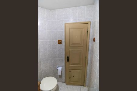 Apartamento à venda com 170m², 3 quartos e sem vagaBanheiro 1