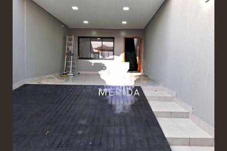 Casa à venda com 3 quartos, 160m² em Parque das Nações, Santo André