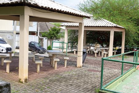 Apartamento para alugar com 73m², 2 quartos e sem vagaÁrea comum