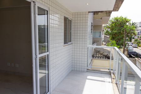 Apartamento para alugar com 73m², 2 quartos e sem vagaVaranda da Sala