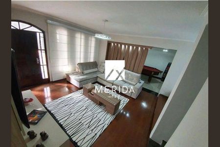 Casa à venda com 3 quartos, 266m² em Vila Gilda, Santo André