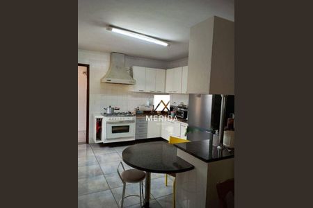 Casa à venda com 3 quartos, 308m² em Jardim Bela Vista, Santo André