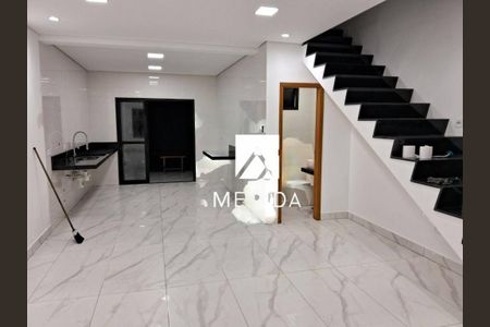 Casa à venda com 3 quartos, 160m² em Parque das Nações, Santo André