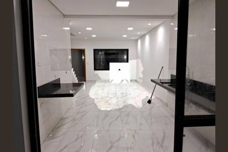 Casa à venda com 3 quartos, 160m² em Parque das Nações, Santo André