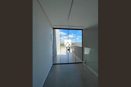 Casa à venda com 3 quartos, 380m² em Vila Alpina, Santo André