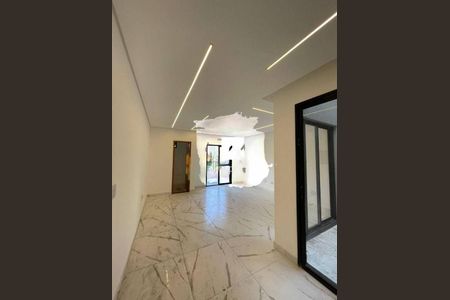 Casa à venda com 3 quartos, 380m² em Vila Alpina, Santo André