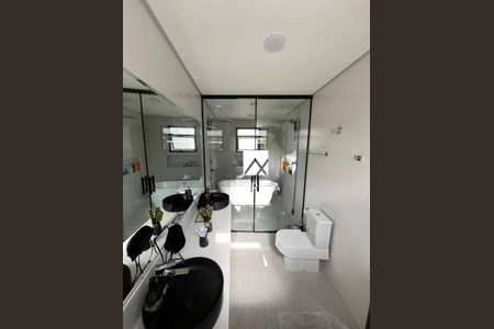 Casa à venda com 3 quartos, 258m² em Olímpico, São Caetano do Sul