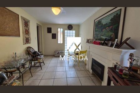 Casa à venda com 228m², 4 quartos e 5 vagas