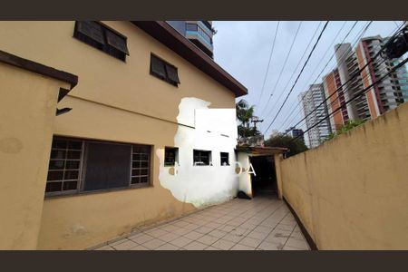 Casa à venda com 228m², 4 quartos e 5 vagas