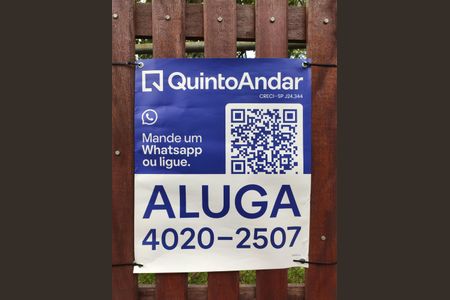 Casa para alugar com 9075m², 5 quartos e sem vaga Casa para alugar com 9075m², 5 quartos e sem vagaPlaca SDWG-54