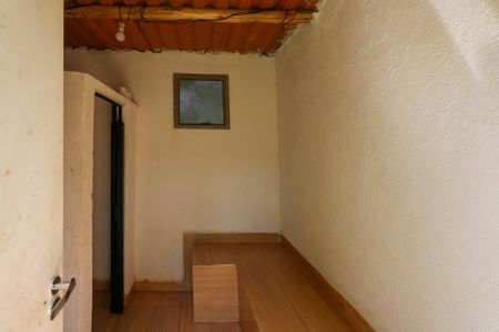 Casa para alugar com 9075m², 5 quartos e sem vaga Casa para alugar com 9075m², 5 quartos e sem vagaBanheiro da Piscina