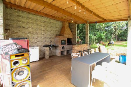 Casa para alugar com 9075m², 5 quartos e sem vaga Casa para alugar com 9075m², 5 quartos e sem vagaChurrasqueira