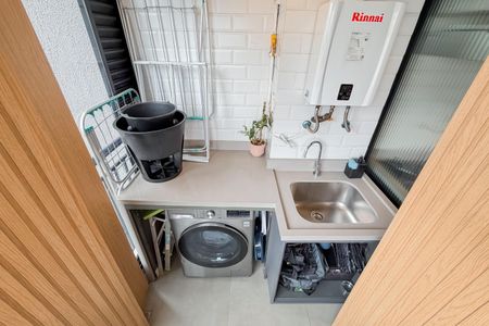 Apartamento à venda com 58m², 2 quartos e 1 vaga Apartamento à venda com 58m², 2 quartos e 1 vagaÁrea de Serviço - Varanda