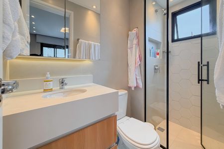 Apartamento à venda com 58m², 2 quartos e 1 vaga Apartamento à venda com 58m², 2 quartos e 1 vagaBanheiro da Suíte