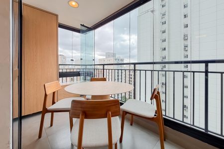 Sala - Varanda de apartamento à venda com 2 quartos, 58m² em Vila Mariana, São Paulo