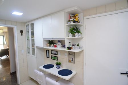 Apartamento para alugar com 88m², 2 quartos e 1 vagaCozinha