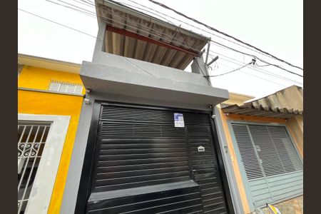 Casa à venda com 160m², 3 quartos e 1 vaga Casa à venda com 160m², 3 quartos e 1 vagaFachada / Placa
