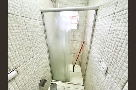 Casa à venda com 160m², 3 quartos e 1 vaga Casa à venda com 160m², 3 quartos e 1 vagaBanheiro