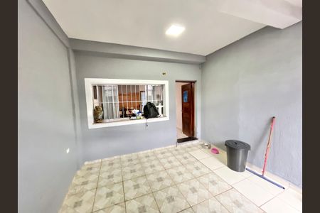 Casa à venda com 160m², 3 quartos e 1 vaga Casa à venda com 160m², 3 quartos e 1 vagaGaragem