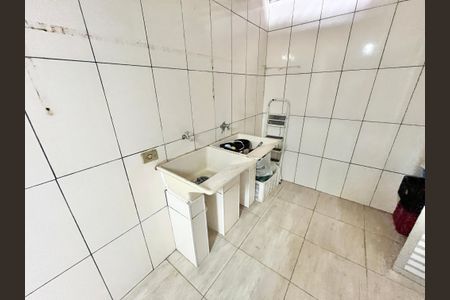 Casa à venda com 160m², 3 quartos e 1 vaga Casa à venda com 160m², 3 quartos e 1 vagaLavanderia